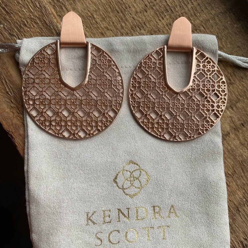 Kendra Scott Diane Rose Gold Statement Earrings In Rose Gold Filigree